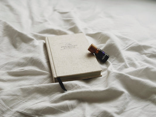 Psaní deníku po ránu: 5 minut, které změní váš den